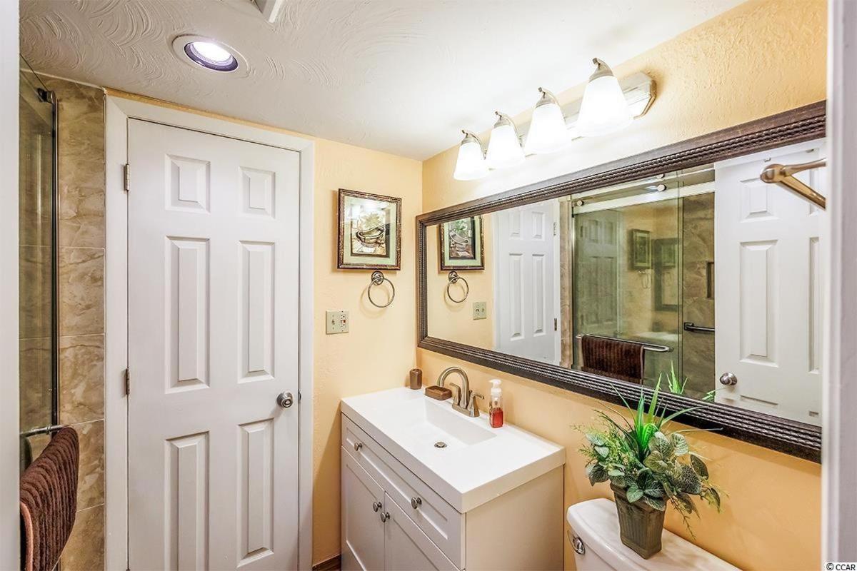 מירטל ביץ' Spacious Ocean View Suite With Beautiful Updates! - Ocean Dunes Tower 2 Unit 6121 - Sleeps 6 Guests! מראה חיצוני תמונה